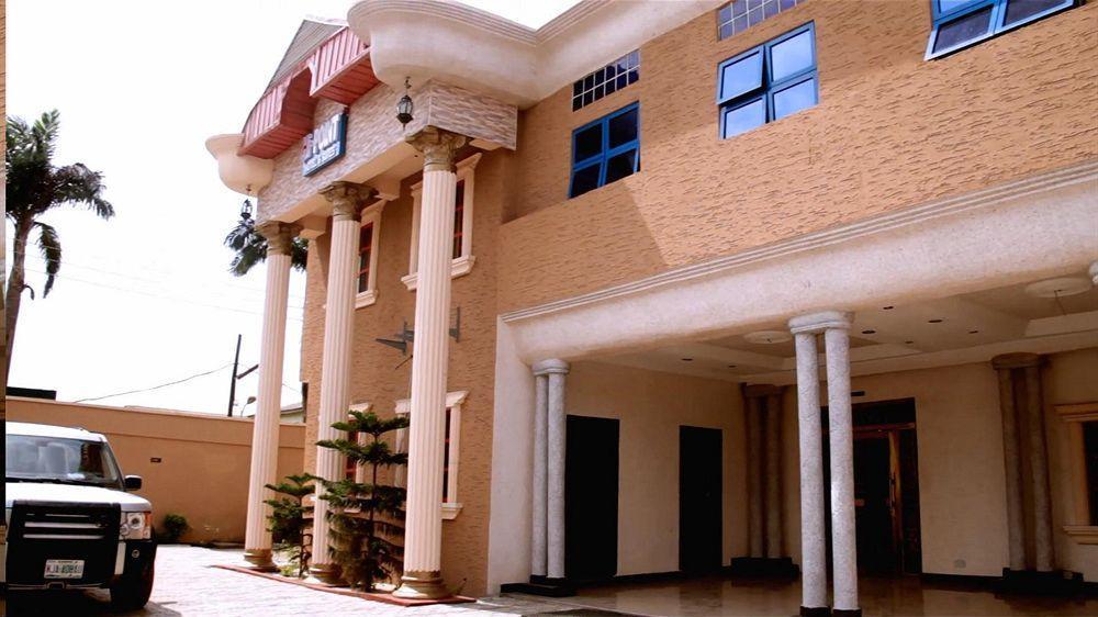 Hipoint Hotels And Suites Lagos Exterior foto